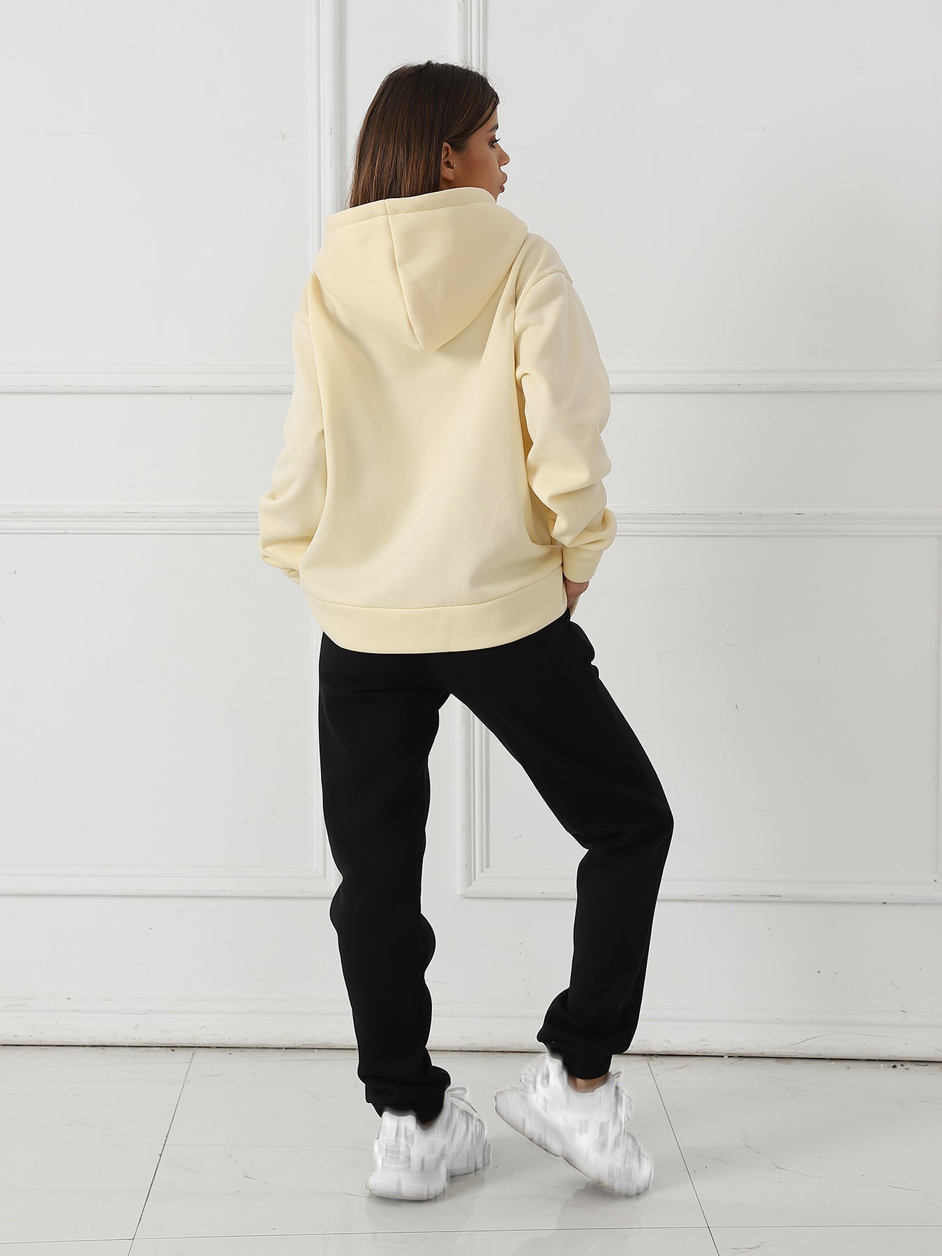 Women's Long Sleeved Sweatshirt