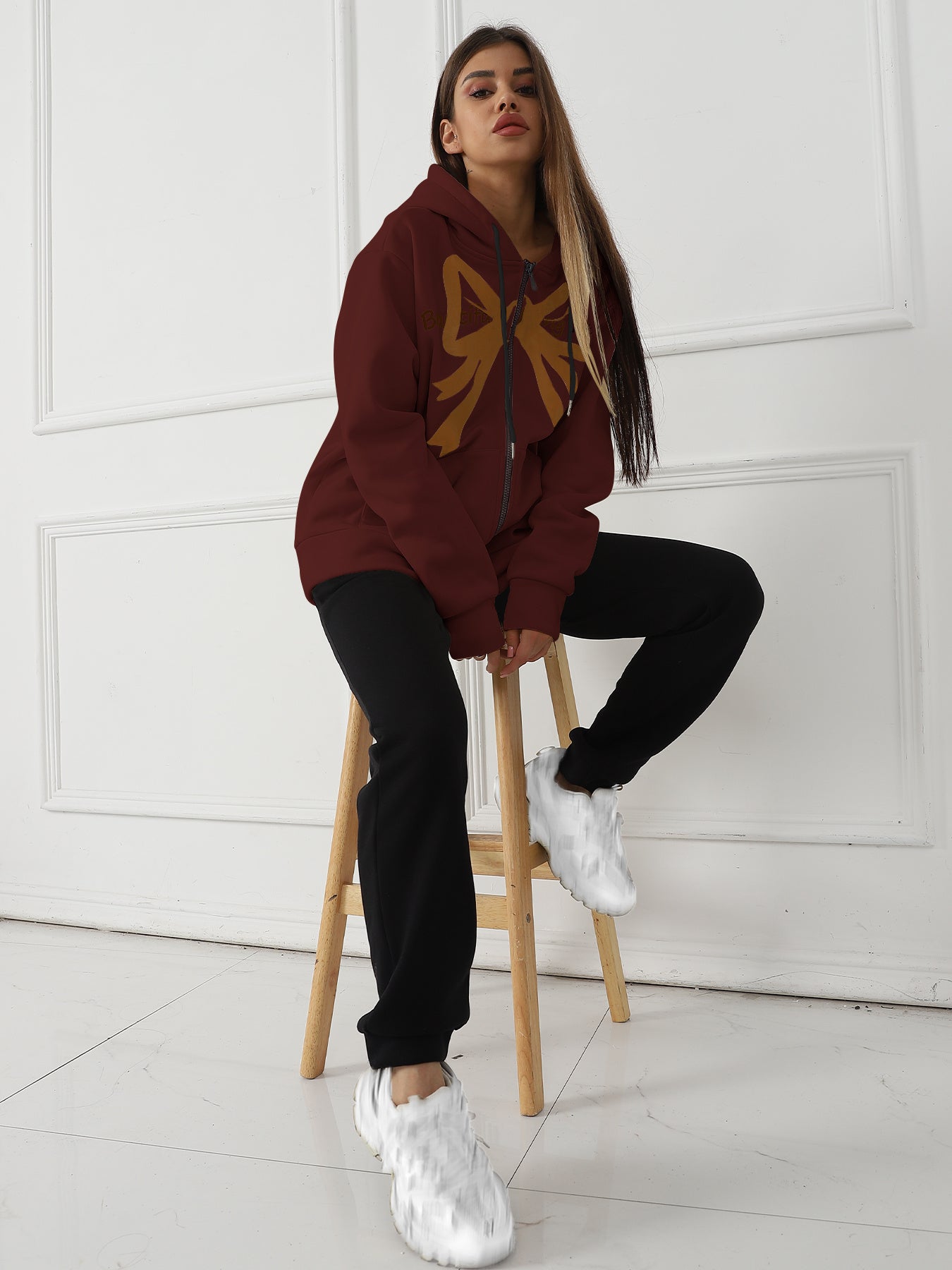 Women's Long Sleeved Sweatshirt